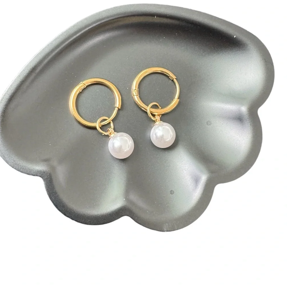 18k Gold Plated Pearl Earrings - Picture 3 of 3